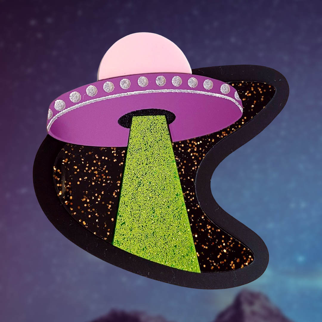 Retro UFO Brooch